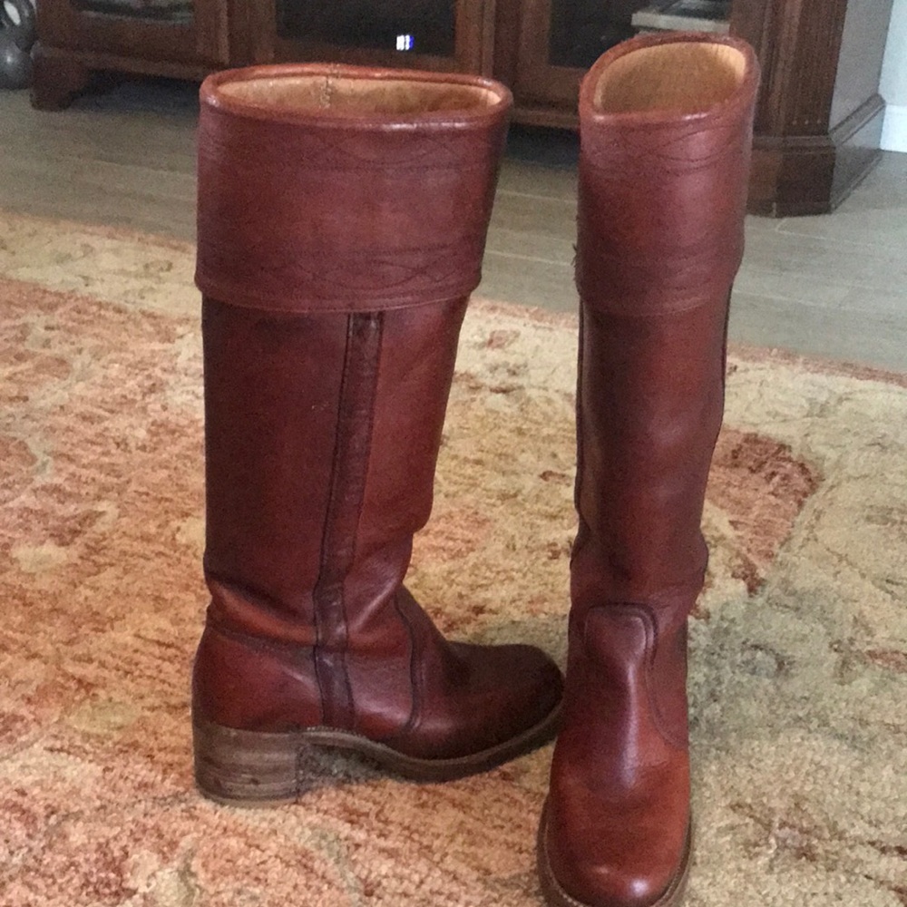 Vintage Boho Frye Campus Boots! Whiskey color🌸